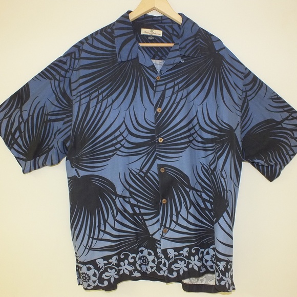 Tommy Bahama Hawaiian Short Sleeve Shirt - Picture 1 of 7